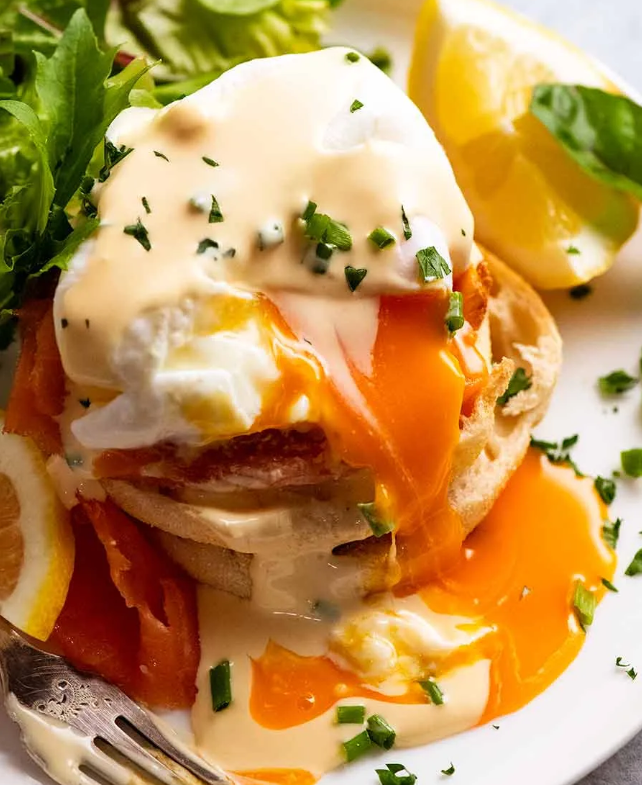 Eggs Benedict